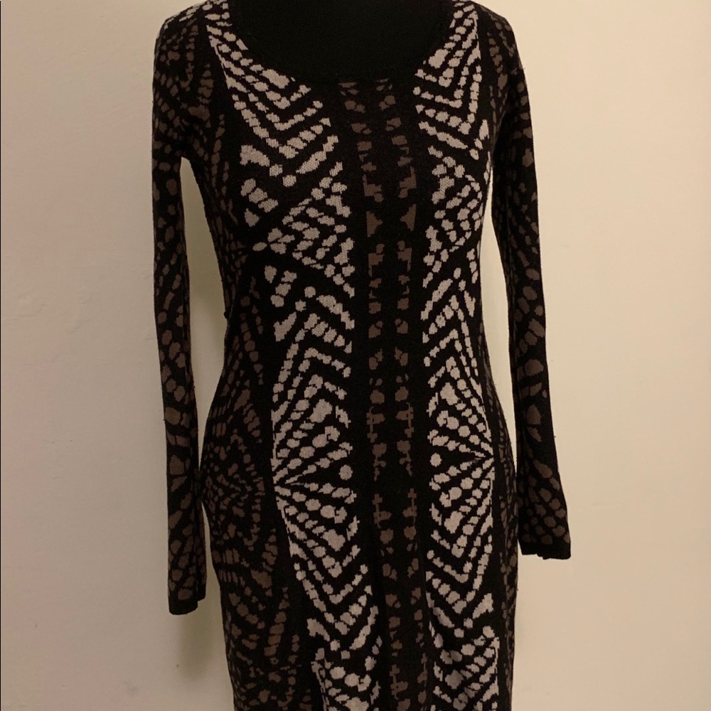 Midi Dress • Women’s Sz  L